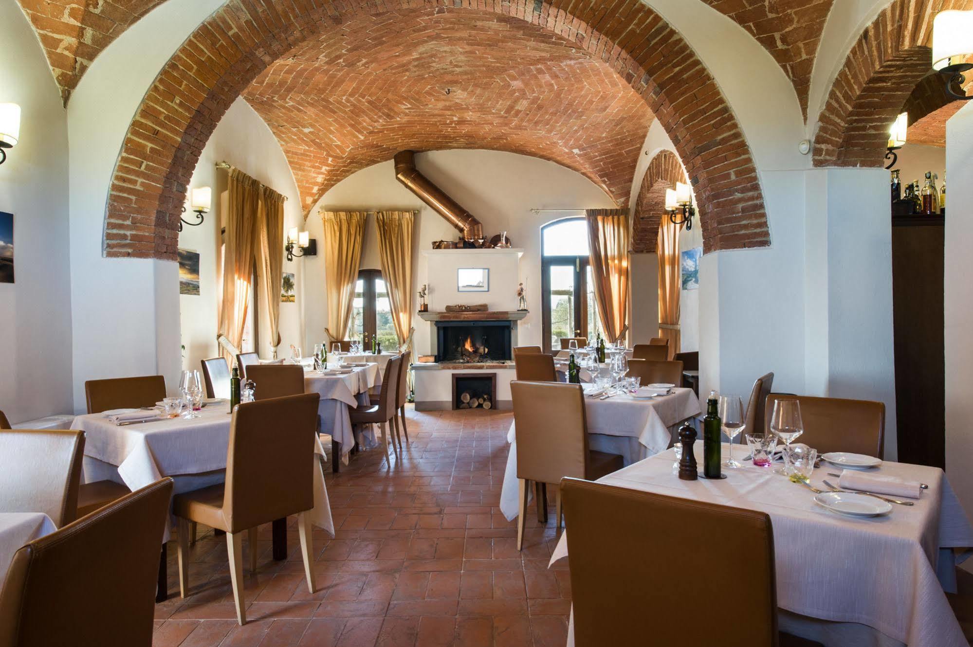 Relais La Leopoldina Hotel Bettolle Ngoại thất bức ảnh