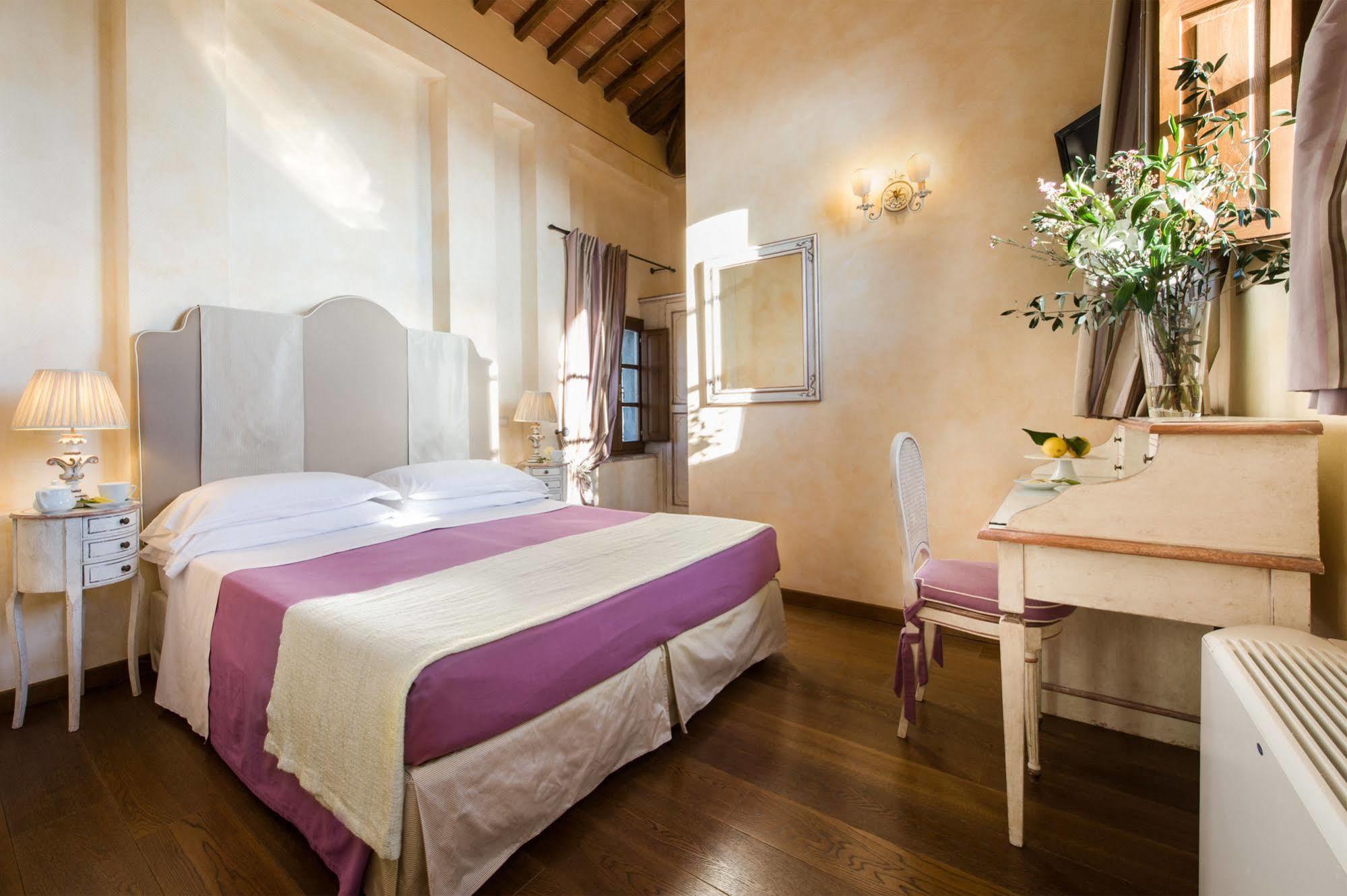 Relais La Leopoldina Hotel Bettolle Ngoại thất bức ảnh